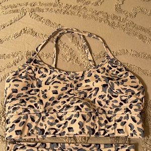 ECHT leopard workout set